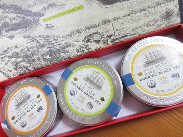 TRADER JOE\'S(トレーダージョーズ)の紅茶セット_c0152767_14485113.jpg