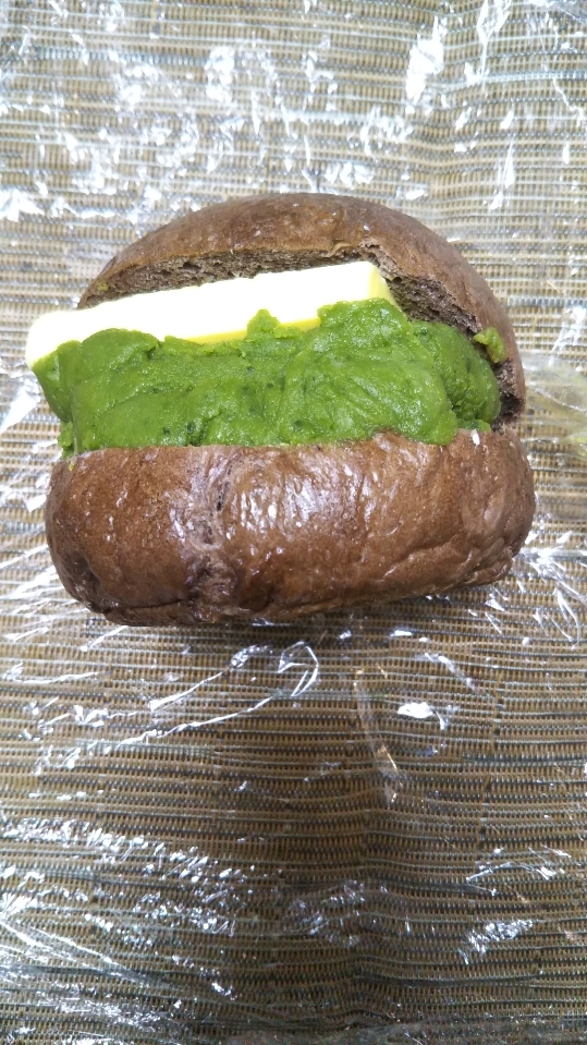 カリンベーグル 抹茶モンブラン・バターサンド_f0076001_22551458.jpg