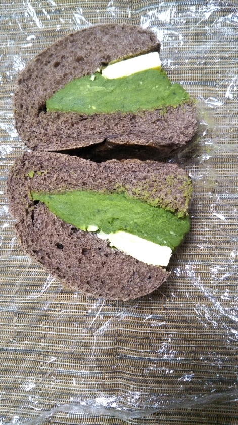 カリンベーグル 抹茶モンブラン・バターサンド_f0076001_22554003.jpg