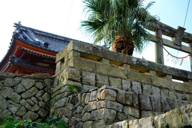 「長崎・上五島  赤尾・友住の五島石を利用した文化的景観」_a0000029_10354894.jpg