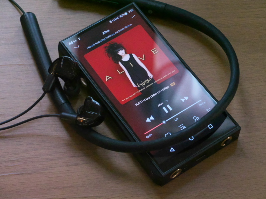 Fiio M11 PRO : 火呂 Photograph Fiio M11 PRO : 火呂 Photograph