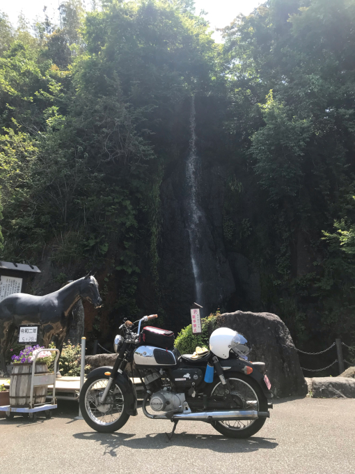 私的ブログ…泣けるツーリング(^^)笑笑…編。_d0132688_20043071.jpg