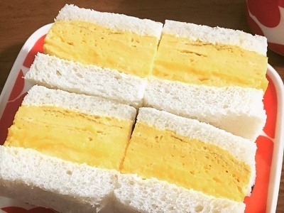 フルーツサンドと玉子サンド_f0231189_17395227.jpg
