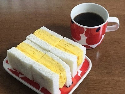 フルーツサンドと玉子サンド_f0231189_17395932.jpg
