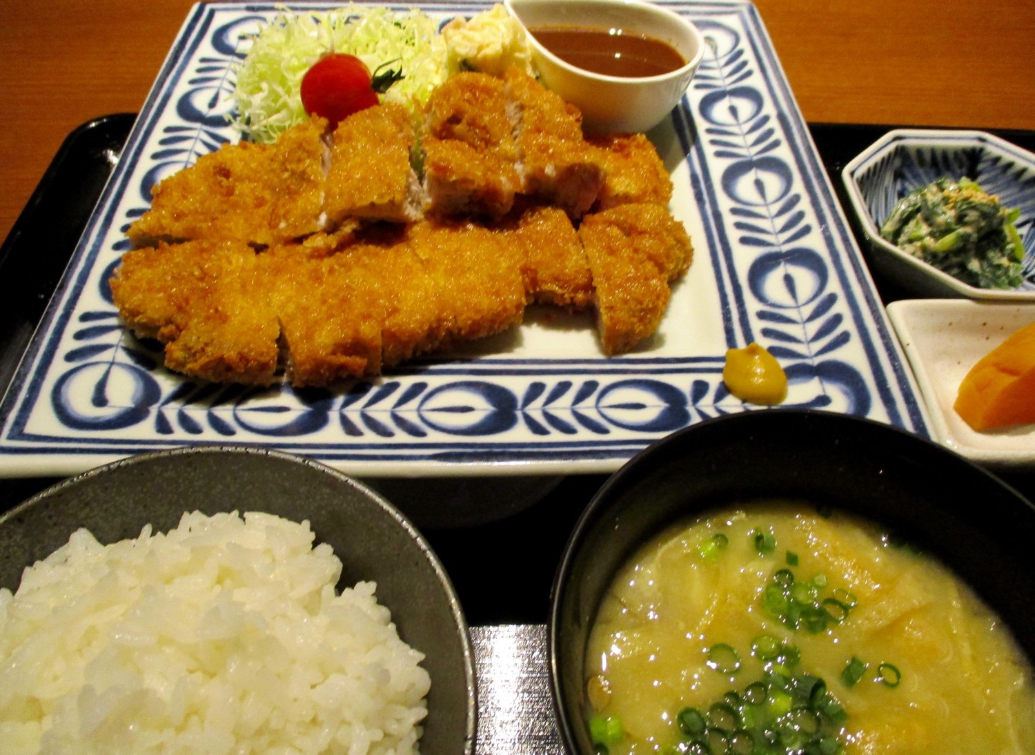 6月1日(月)から古門戸町 博多一刻堂、ランチ♪ガッツリ系は♪_f0232994_10334051.jpg