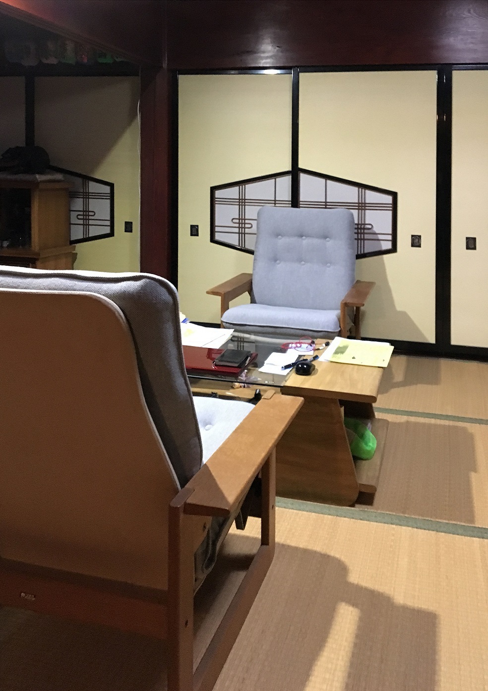 カリモク家具のリクライナーの修理_d0224984_15013931.jpg