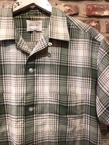 1960s \" PENNEY\'S - TOWN CRAFT - \" 100% Pima cotton S/S BOX-TAIL CHECK SHIRTS ※ヘルスニット春夏コットンソックス入荷 !!_d0172088_19503552.jpg