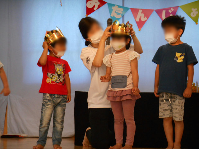 お誕生日会_e0148419_984214.jpg