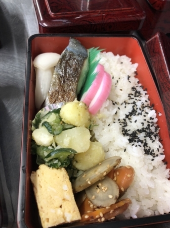 鬼嫁弁当&#127857;_a0077071_13173880.jpg