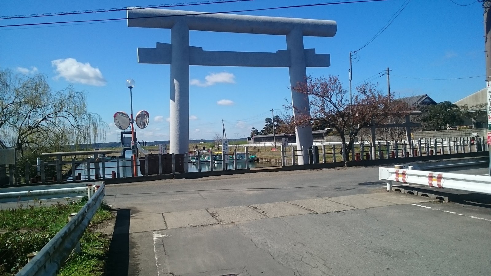 ぶるぶるツーリング(関東三大神宮参拝)_b0238789_12340673.jpg