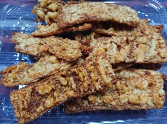 6/1夕飯 黒ラベル、キリン本搾りライム、角ハイ濃いめ、豆腐ペペロンチーノ、ほぼカニ、こんがり醤油いか天@自宅_b0042308_23580255.jpg