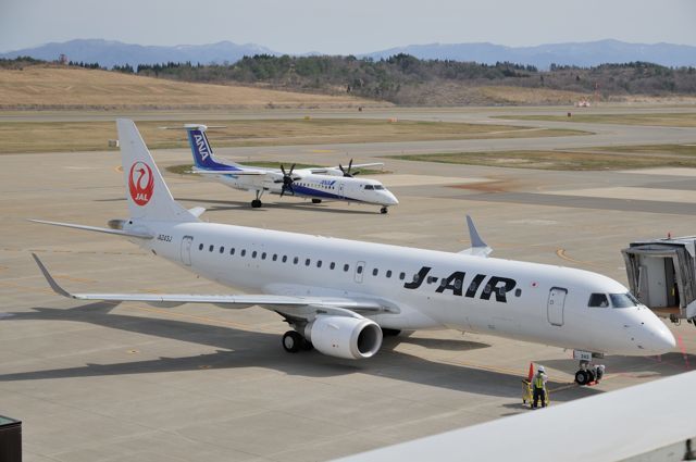 秋田空港訪問の2日目 蜜蜂的写真日記 秋田空港訪問の2日目 蜜蜂的写真日記