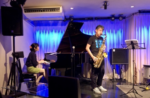 広島 Jazzlive Comin 本日6月2日は おやすみ です。_b0115606_09550442.jpeg