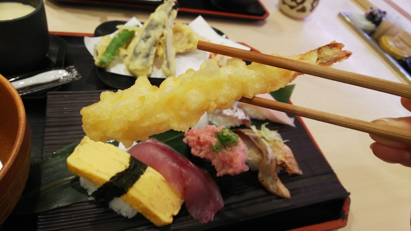 沼津市「流れ鮨 魚がし 沼津片浜店」プレミアムメンズランチ999円!_c0404632_23125697.jpg