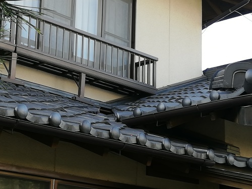 甲府市 銀黒の屋根　其の三_b0242734_21204201.jpg