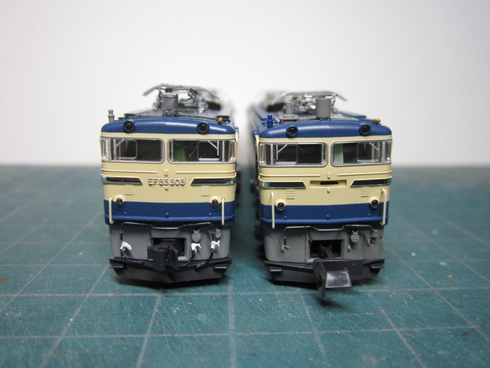 KATO EF65 500番台 P形特急色(JR仕様) 入線 : 動力車操縦者 N