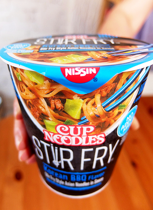 米国版カップヌードル史上初のスープなしヌードル ステア フライ Stir Fry 焼きそば 食べてみました ニューヨークの遊び方