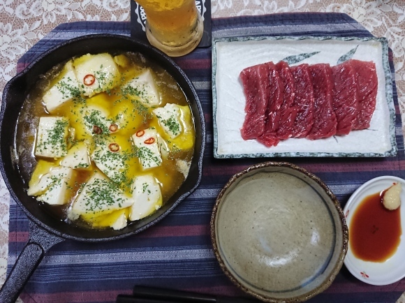 6/2夕飯 黒ラベル、しぼりたて政宗、キリン氷結みかん、豆腐アヒージョ、鯨刺し、〆鯖@自宅_b0042308_00390227.jpg