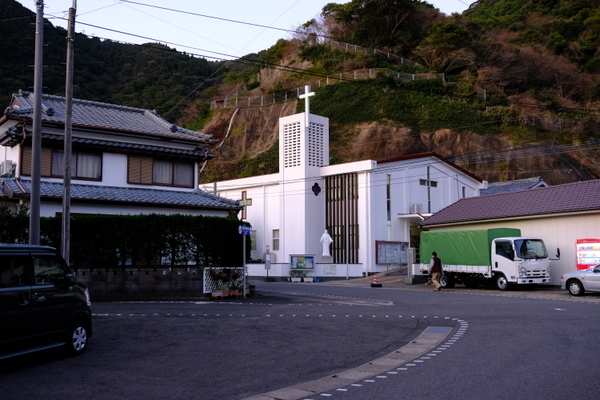 「長崎・上五島 桐教会 浜串教会」_a0000029_22324187.jpg
