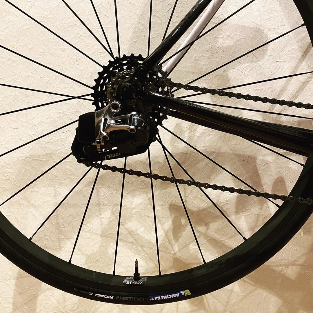 DT SWISSのPR1400 DICUT OXIC 21を納品させていただきました DT SWISSのPR1400 DICUT OXIC 21を納品させていただきました