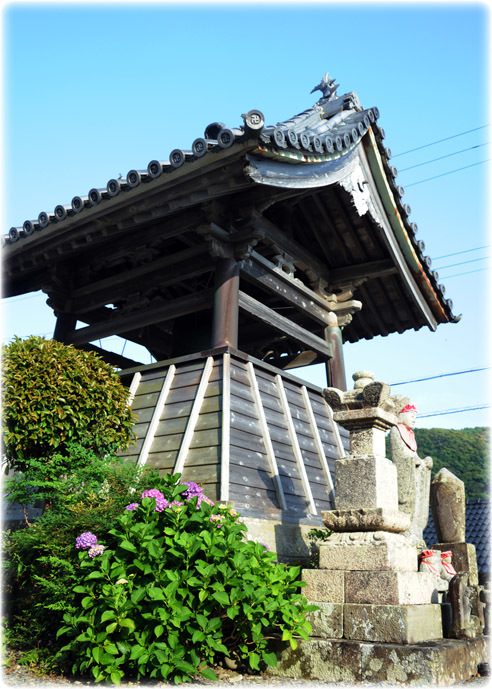 鐘突堂の 写真画廊 ナカイノブカズ 2 鐘突堂の 写真画廊 ナカイノブカズ 2