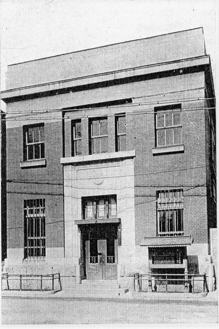 不動貯金銀行福岡支店(建築家・関根要太郎作品研究)_f0142606_07404586.jpg