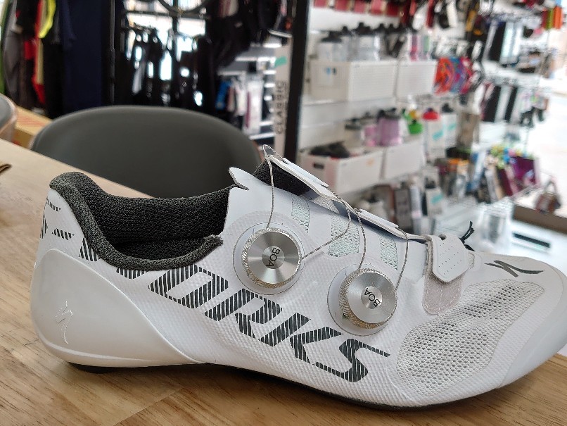 S-WORKS VENT 入荷しまし..._b0282021_12161512.jpg