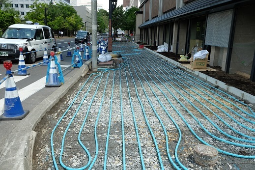札幌の風景 歩道のロードヒーティング工事 ワイン好きの料理おたく 雑記帳