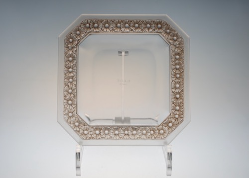 Rene Lalique \"Pâquerettes\" Plate_c0108595_22141382.jpeg