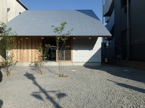 INH HOUSE 祝竣工_b0207676_18064981.jpg