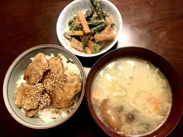 6/9火☆「豚丼」今日の在宅社食メニュー!_c0212604_13212568.jpg