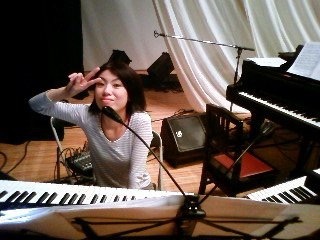 広島 ジャズライブ カミン Jazzlive Comin本日6月23日のライブ_b0115606_11273964.jpeg