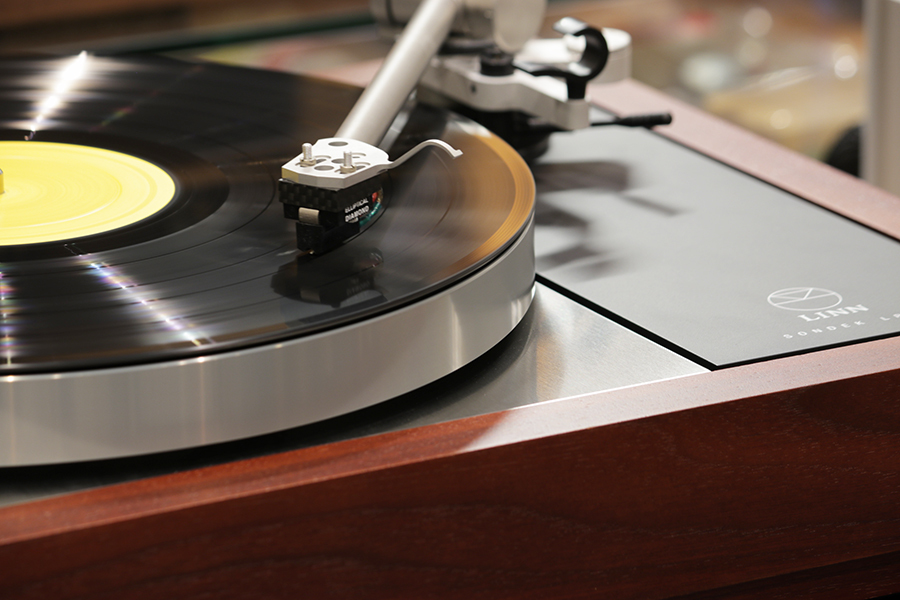 LINN「LP12」：軸受けのバージョンアップ : 僕たちのオーディオ
