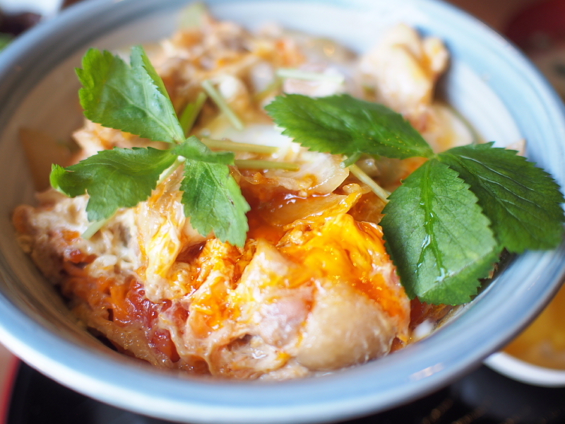 【東北沢】向陽キッチンの”親子丼”とまさかのランドリーカフェ「クロスロードベーカリー&カフェ」_b0008655_22413442.jpg