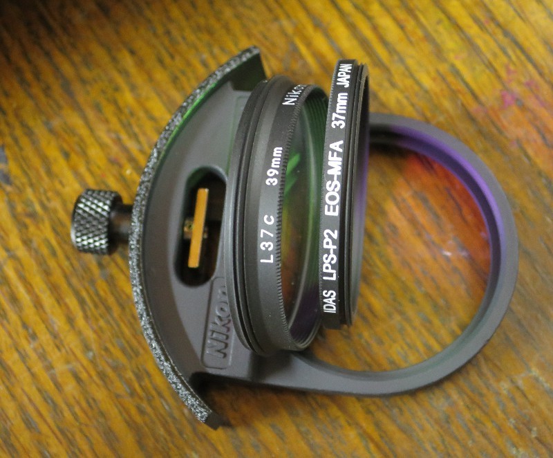 AF Nikkor 300mmF4 ED に光害カットフィルターを付けようとした AF Nikkor 300mmF4 ED に光害カットフィルターを付けようとした