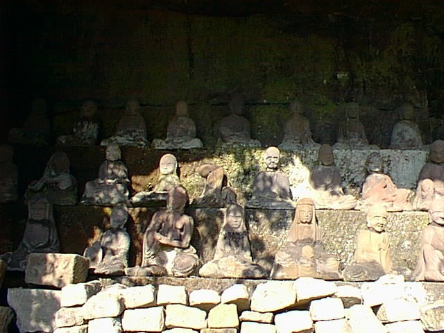 【夥しすぎて記事分けますね】アナログ写真photomyneスキャン;京都奈良湖東オタモイ遊園地懸造り建築物七天王塚ほか_b0116271_10480793.jpg