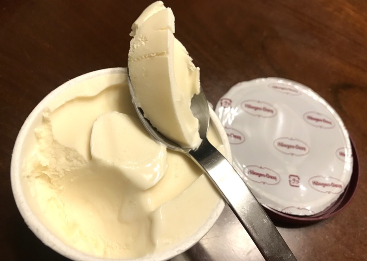 ハーゲンダッツ☆白桃_c0212604_612115.jpg