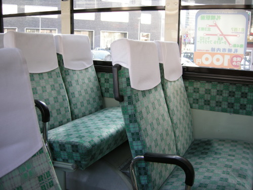 座席いろいろ 中長距離路線バス、観光バス編 : バス、鉄道、車