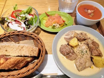 少し外出して北欧はしごデー_a0341668_16011698.jpg