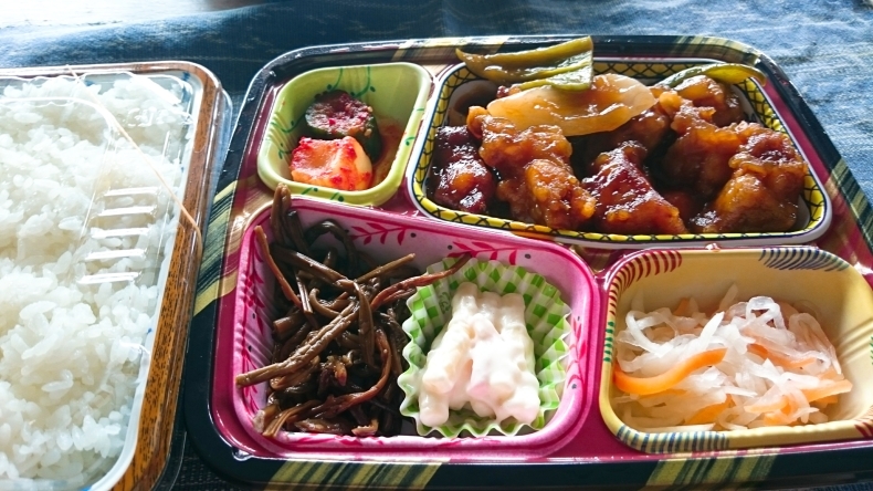 ドライブスルーのお弁当 ２_c0325278_12070067.jpg