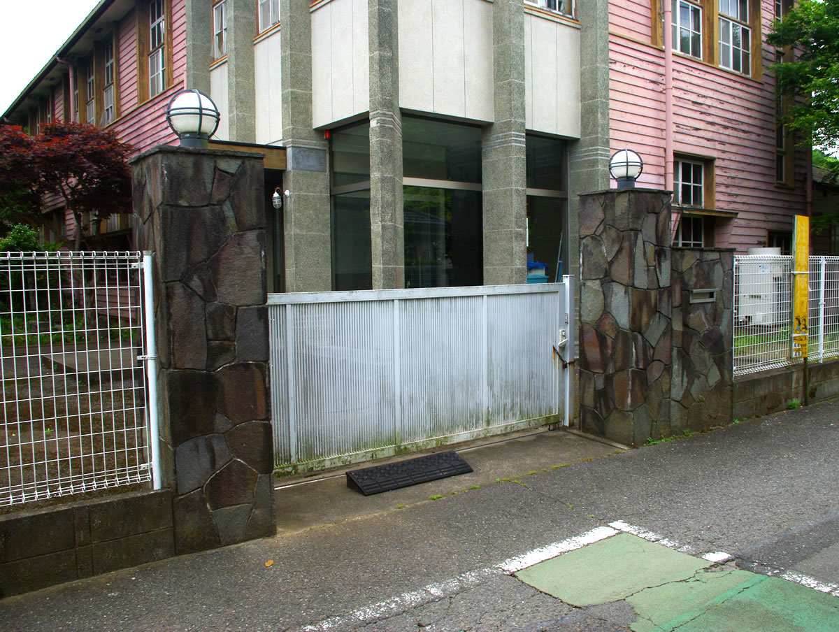 八王子見て歩記/旧浅川町役場_b0123486_14275263.jpg