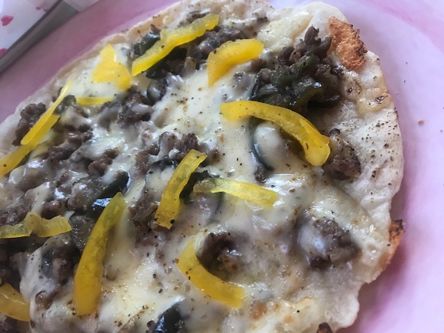 手作りピザ食べ放題する。_a0050302_13595254.jpg