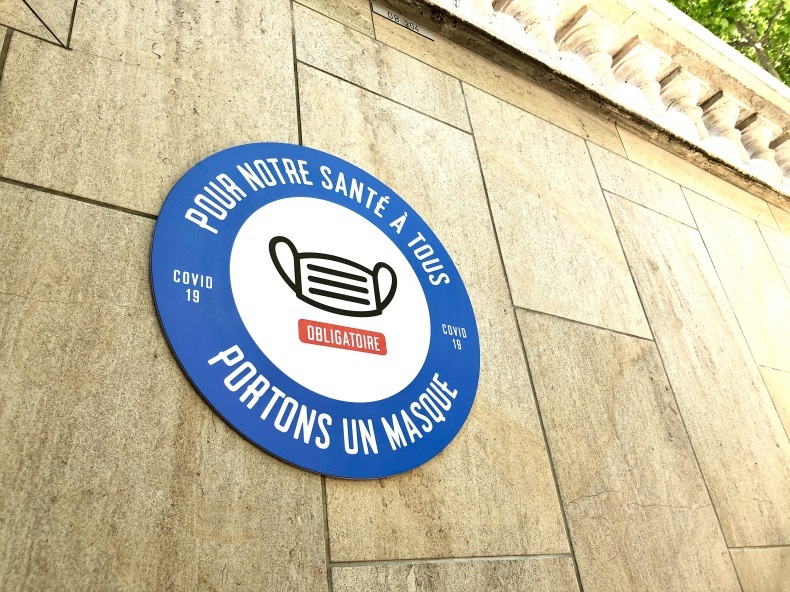 パリ市の無料配布マスク、試してみました_a0231632_17002147.jpeg