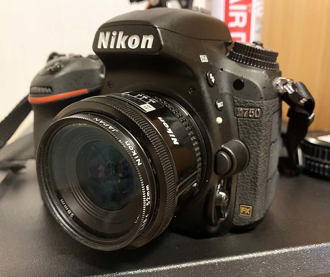 D750_c0095801_21300929.jpg