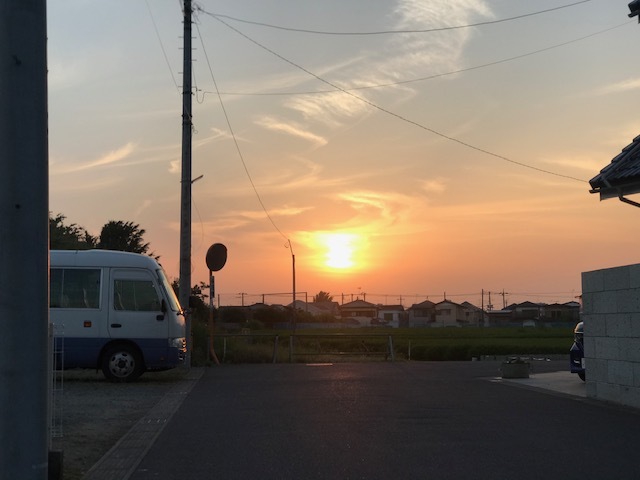 夕陽につられて。。_f0242002_22491288.jpg