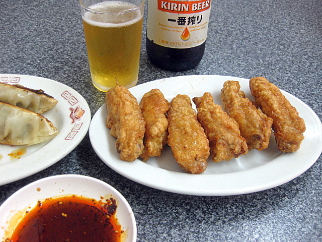 台湾料理 桃園 の手羽唐揚げ 阪神今津駅 ジミヘンのおいしいもの探し