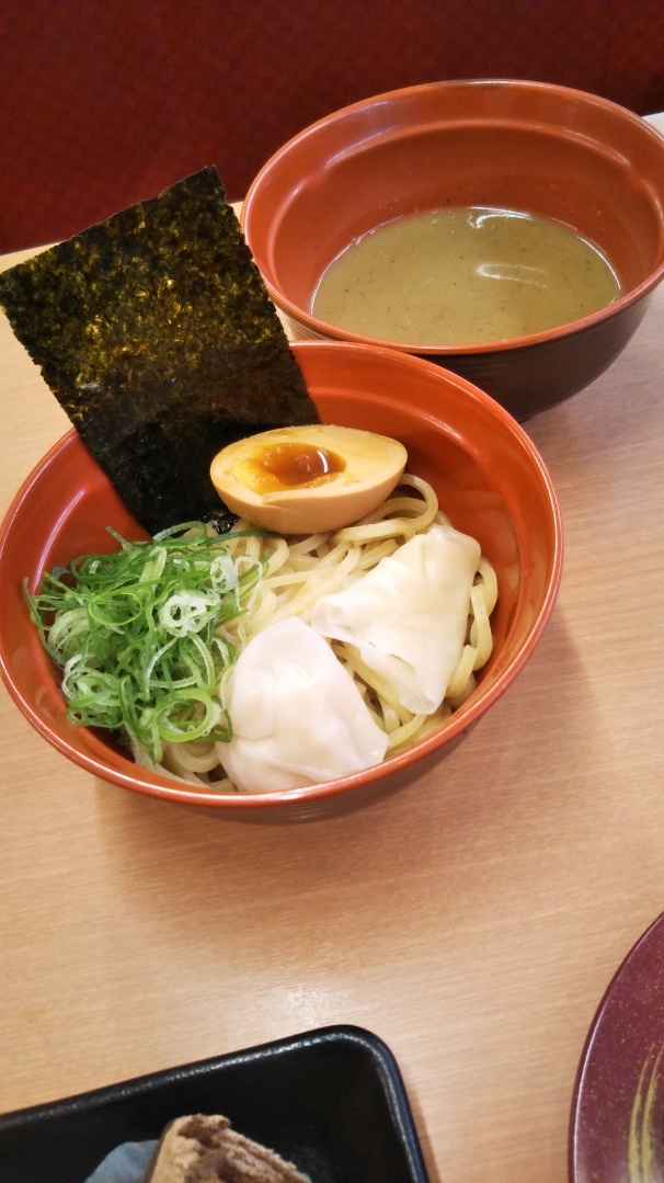 スシローで勝手に食べ放題_f0076001_21491710.jpg