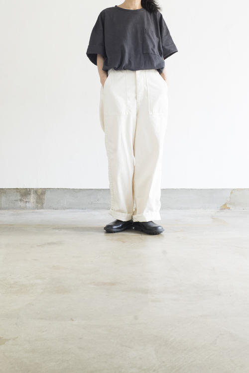 KAPITAL 16/-度詰め天竺 ARMYビーチパックT(ブラック) : un