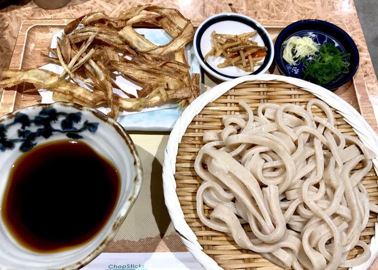 ごぼう天ともりうどん@武蔵野うどん「こぶし」(立川駅)_c0212604_1842123.jpg
