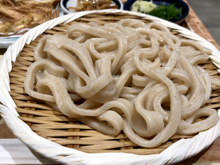 ごぼう天ともりうどん@武蔵野うどん「こぶし」(立川駅)_c0212604_1843837.jpg